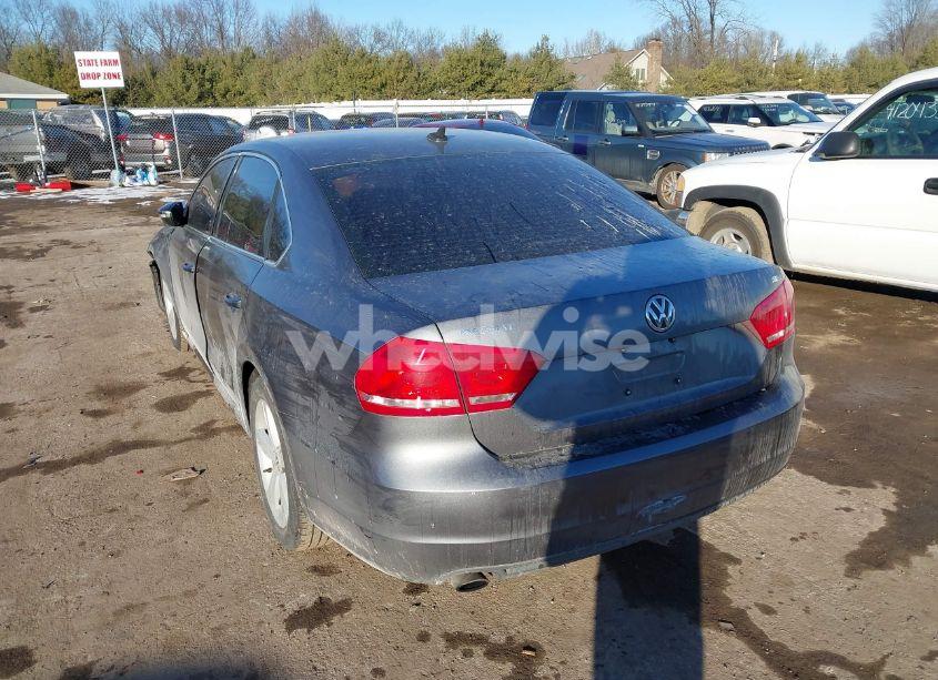Photo 3 of 2012 Volkswagen Passat 2.5L SE (VIN 1VWBP7A33CC044578)