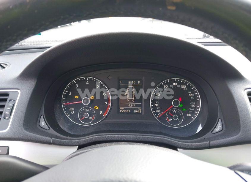 Photo 7 of 2012 Volkswagen Passat 2.5L SE (VIN 1VWBP7A33CC062899)