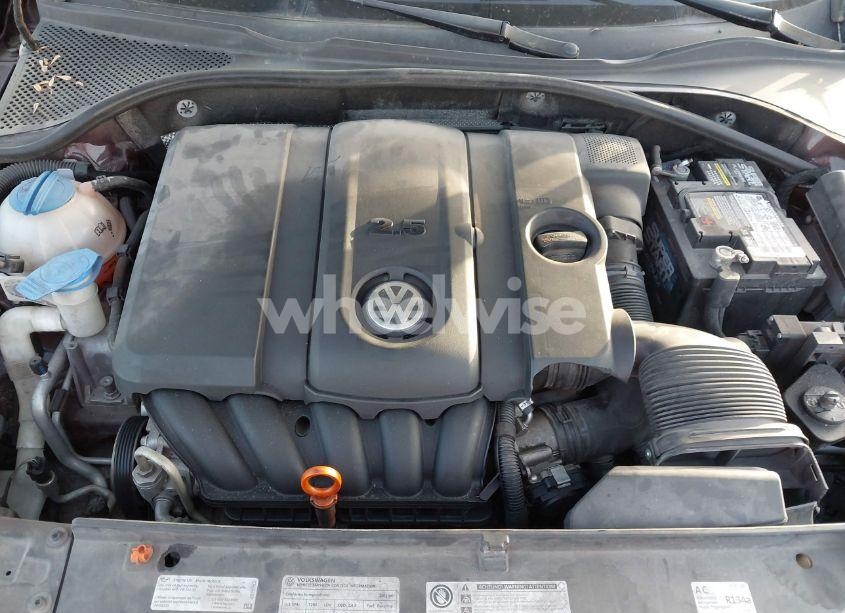 Photo 10 of 2012 Volkswagen Passat 2.5L SE (VIN 1VWBP7A33CC091500)