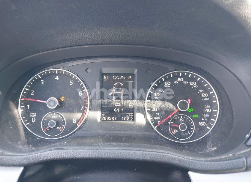 Photo 7 of 2013 Volkswagen Passat 2.5L SE (VIN 1VWBP7A33DC047157)