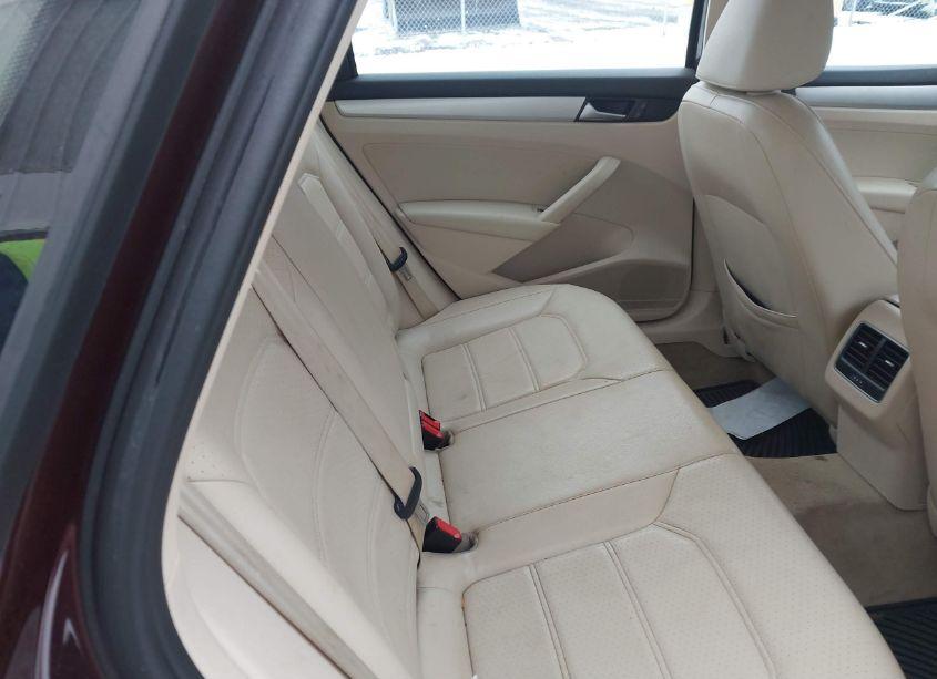 Photo 8 of 2013 Volkswagen Passat 2.5L SE (VIN 1VWBP7A33DC145511)