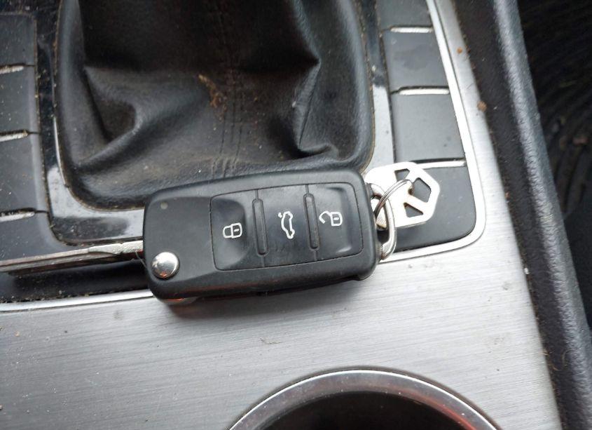 Photo 11 of 2014 Volkswagen Passat 2.5L SE (VIN 1VWBP7A33EC052232)