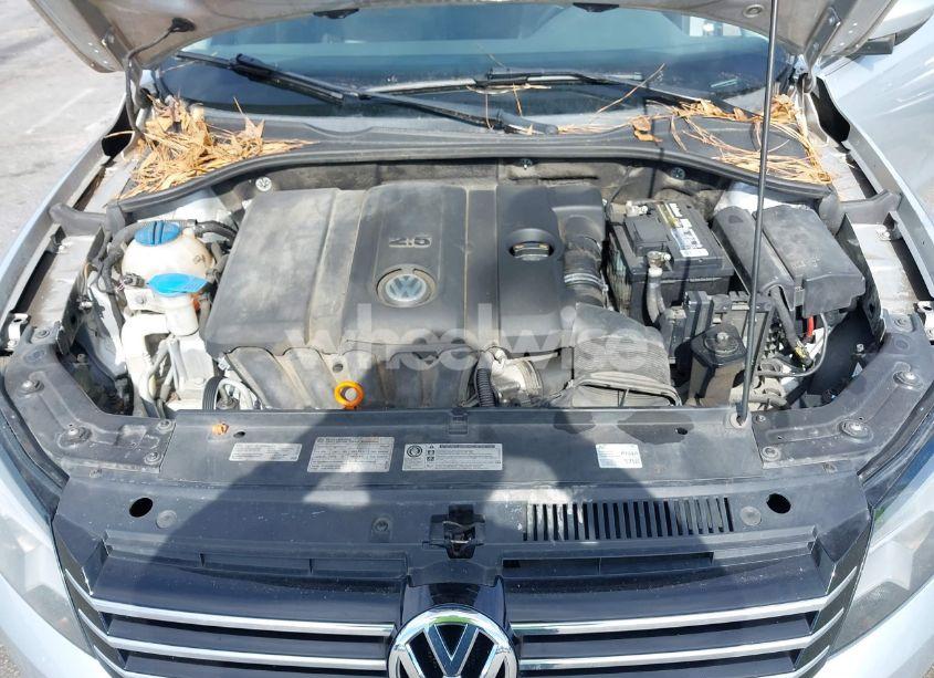 Photo 10 of 2012 Volkswagen Passat 2.5L SE (VIN 1VWBP7A34CC045237)