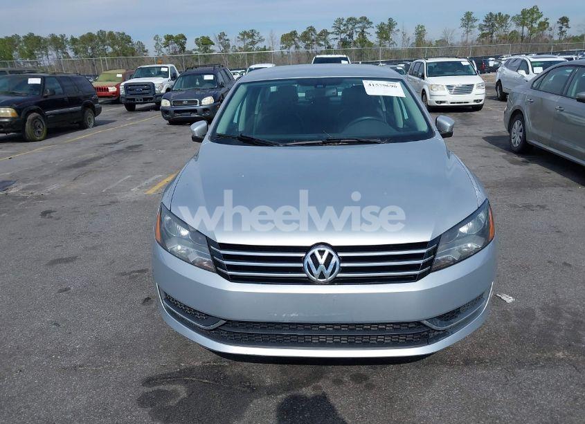 Photo 6 of 2012 Volkswagen Passat 2.5L SE (VIN 1VWBP7A34CC045237)