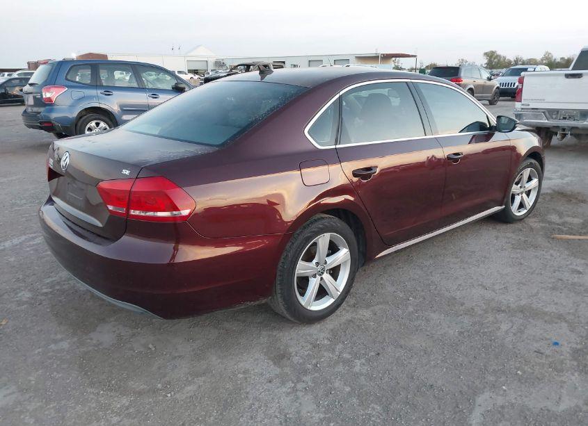 Photo 4 of 2012 Volkswagen Passat 2.5L SE (VIN 1VWBP7A34CC081283)