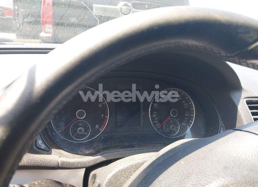 Photo 7 of 2013 Volkswagen Passat 2.5L SE (VIN 1VWBP7A34DC008707)