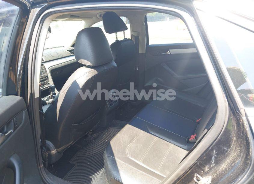 Photo 8 of 2013 Volkswagen Passat 2.5L SE (VIN 1VWBP7A34DC008707)