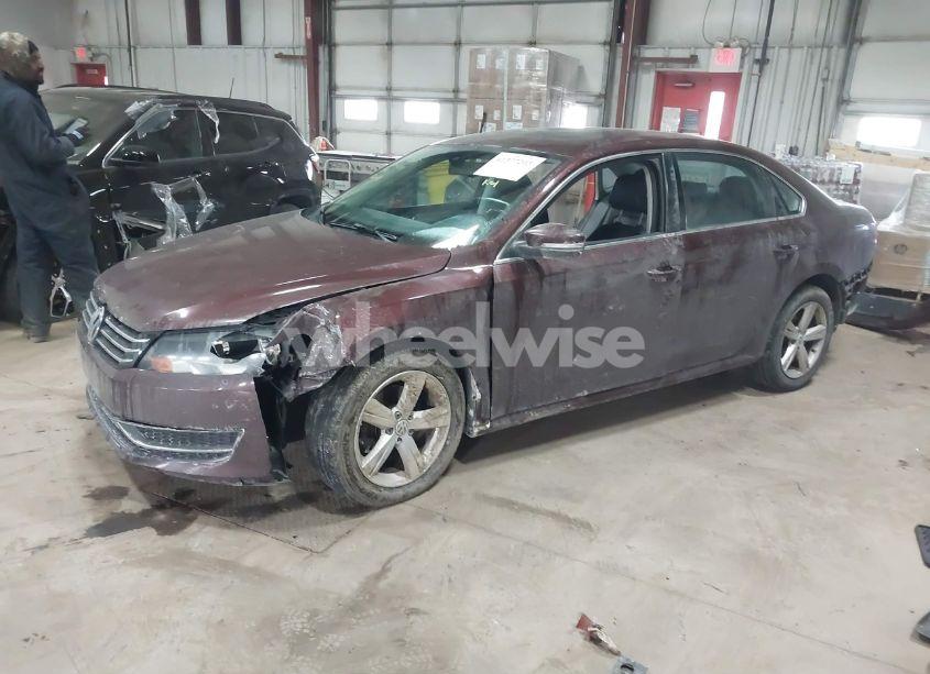 Photo 2 of 2013 Volkswagen Passat 2.5L SE (VIN 1VWBP7A34DC056448)