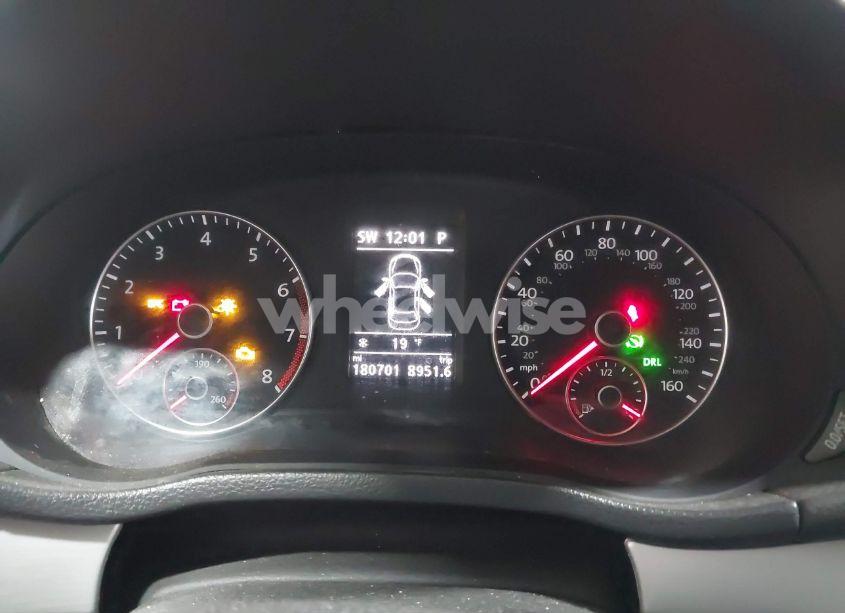 Photo 7 of 2013 Volkswagen Passat 2.5L SE (VIN 1VWBP7A34DC056448)