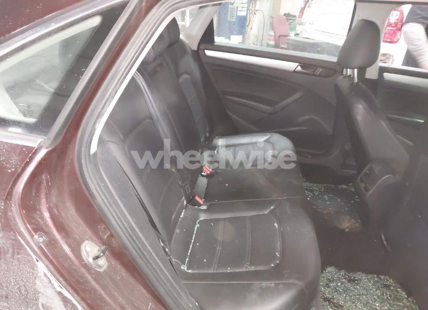 Photo 8 of 2013 Volkswagen Passat 2.5L SE (VIN 1VWBP7A34DC056448)