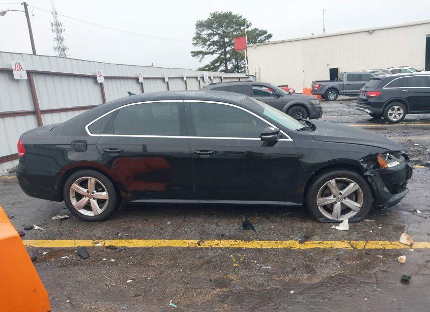 Photo 13 of 2013 Volkswagen Passat 2.5L SE (VIN 1VWBP7A34DC061455)