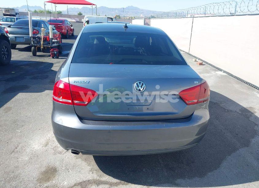 Photo 14 of 2013 Volkswagen Passat 2.5L SE (VIN 1VWBP7A34DC075453)