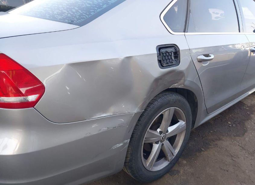 Photo 6 of 2012 Volkswagen Passat 2.5L SE (VIN 1VWBP7A35CC011243)
