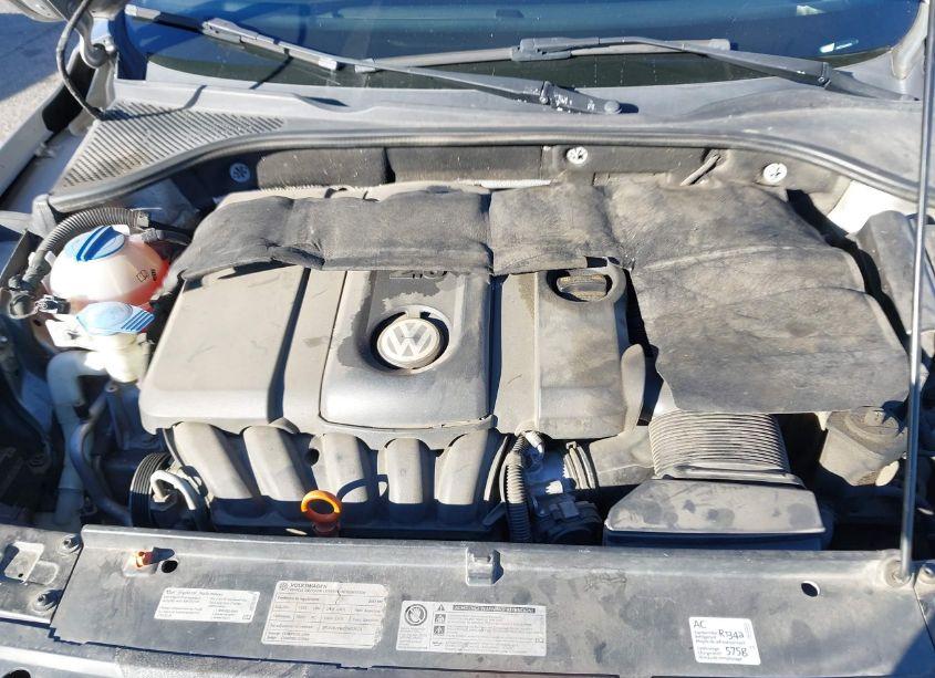 Photo 10 of 2012 Volkswagen Passat 2.5L SE (VIN 1VWBP7A35CC020203)