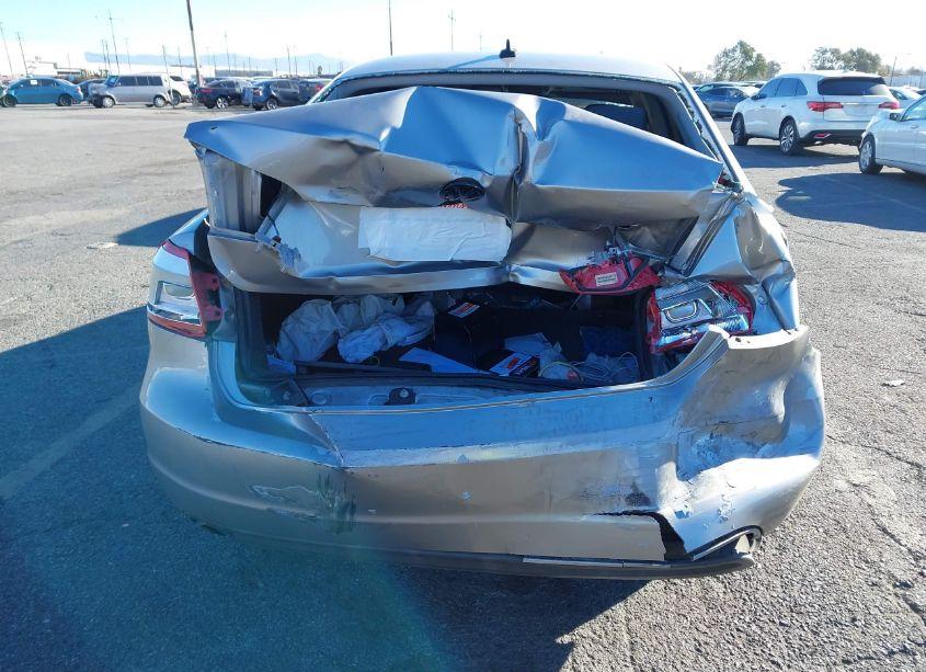 Photo 16 of 2012 Volkswagen Passat 2.5L SE (VIN 1VWBP7A35CC020203)