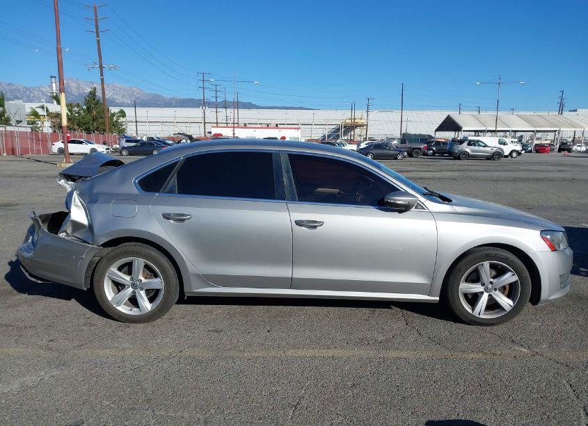 Photo 19 of 2012 Volkswagen Passat 2.5L SE (VIN 1VWBP7A35CC020203)