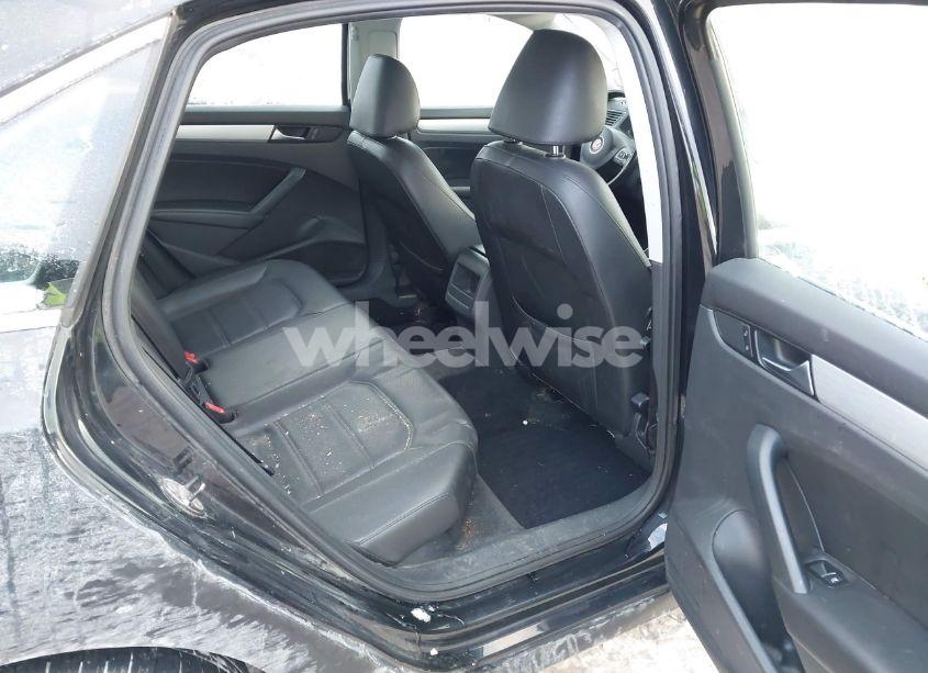 Photo 8 of 2012 Volkswagen Passat 2.5L SE (VIN 1VWBP7A35CC076349)