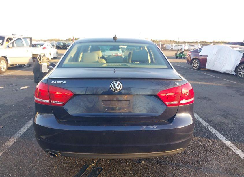 Photo 16 of 2012 Volkswagen Passat 2.5L SE (VIN 1VWBP7A35CC087867)