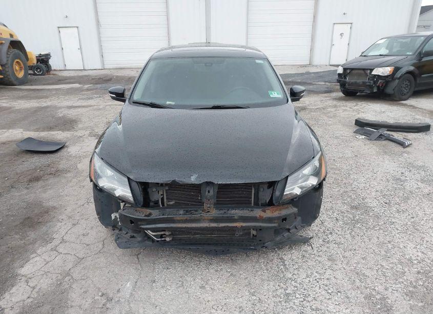 Photo 13 of 2013 Volkswagen Passat 2.5L SE (VIN 1VWBP7A35DC061819)