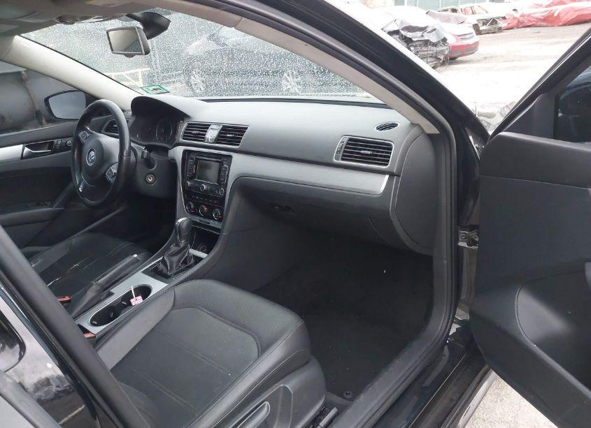 Photo 5 of 2013 Volkswagen Passat 2.5L SE (VIN 1VWBP7A35DC061819)