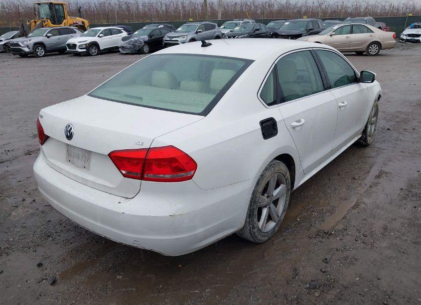 Photo 4 of 2013 Volkswagen Passat 2.5L SE (VIN 1VWBP7A35DC113353)