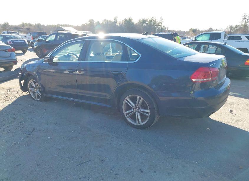 Photo 3 of 2014 Volkswagen Passat 2.5L SE (VIN 1VWBP7A35EC012752)