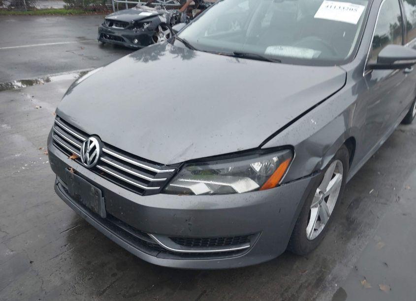 Photo 6 of 2012 Volkswagen Passat 2.5L SE (VIN 1VWBP7A36CC036779)