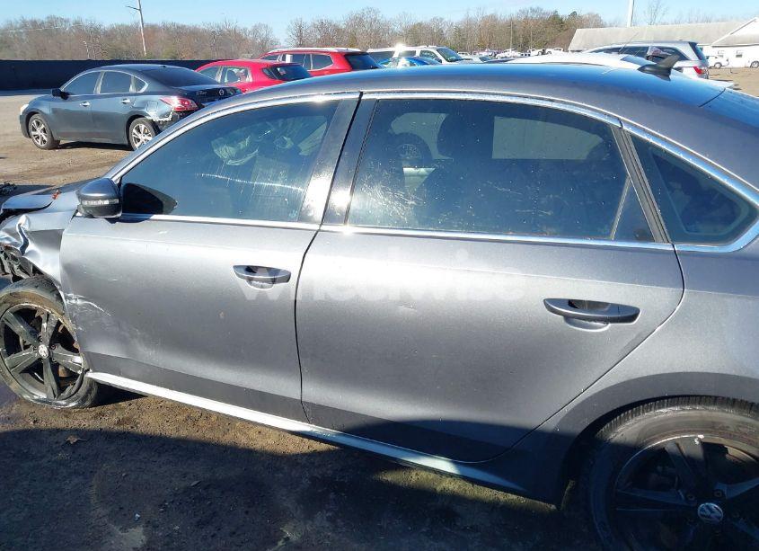 Photo 15 of 2012 Volkswagen Passat 2.5L SE (VIN 1VWBP7A36CC038189)