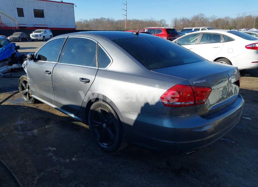 Photo 3 of 2012 Volkswagen Passat 2.5L SE (VIN 1VWBP7A36CC038189)