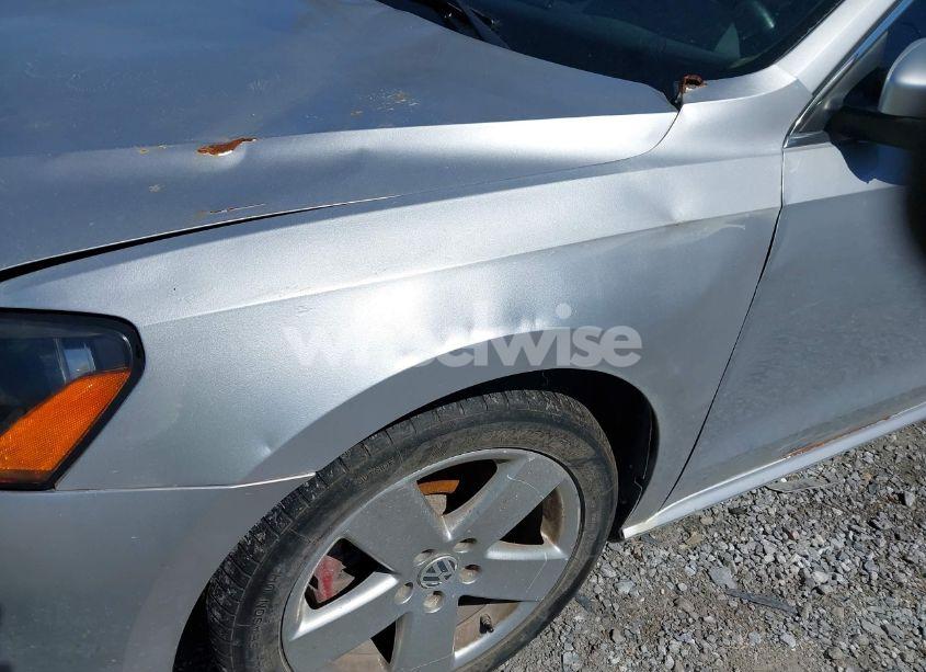 Photo 12 of 2012 Volkswagen Passat 2.5L SE (VIN 1VWBP7A36CC061889)