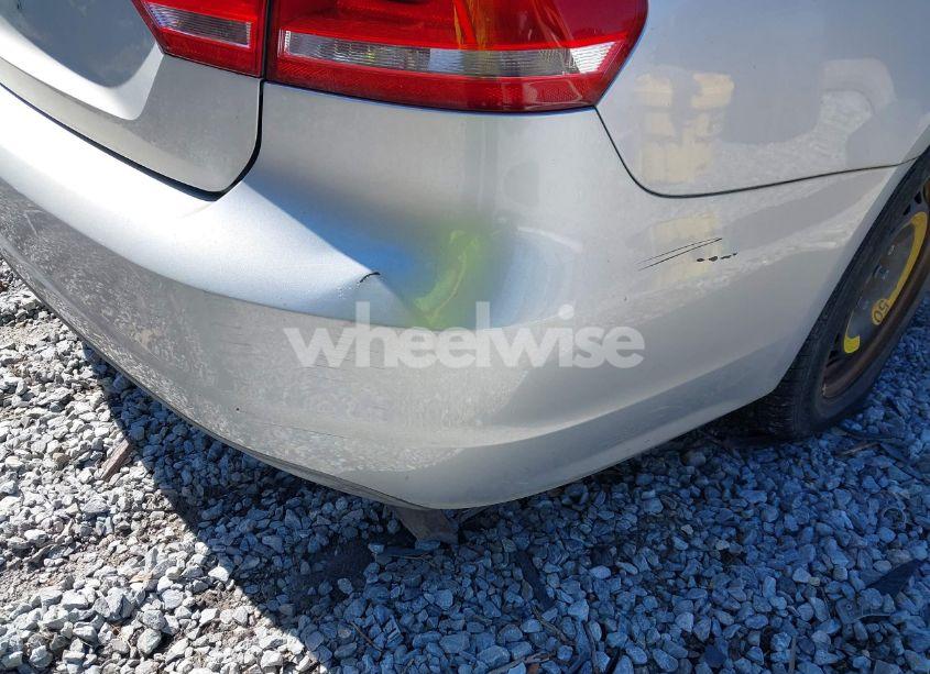 Photo 14 of 2012 Volkswagen Passat 2.5L SE (VIN 1VWBP7A36CC061889)