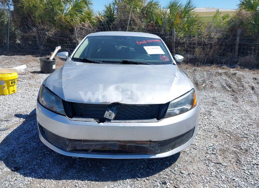 Photo 6 of 2012 Volkswagen Passat 2.5L SE (VIN 1VWBP7A36CC061889)