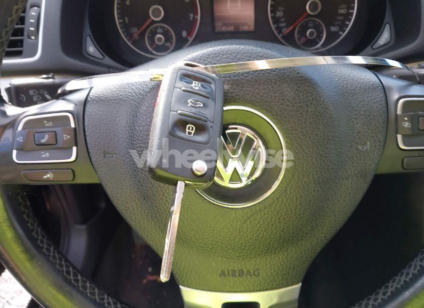 Photo 11 of 2012 Volkswagen Passat 2.5L SE (VIN 1VWBP7A36CC067207)