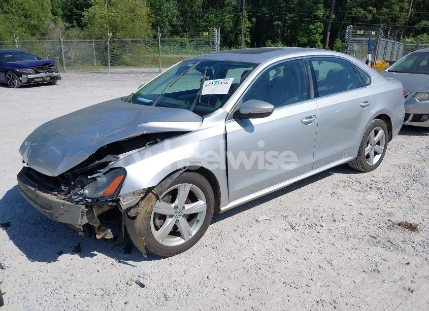 Photo 2 of 2012 Volkswagen Passat 2.5L SE (VIN 1VWBP7A36CC070205)