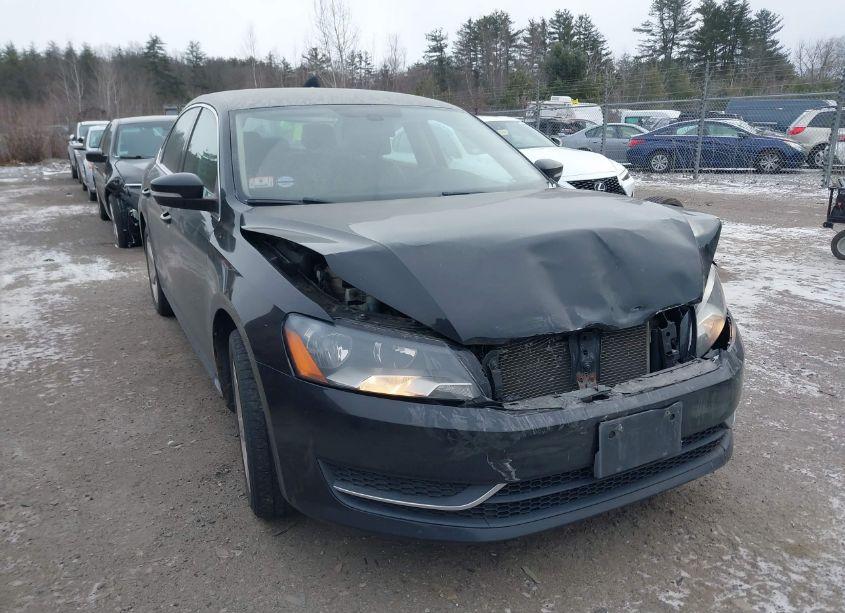 Photo 6 of 2012 Volkswagen Passat 2.5L SE (VIN 1VWBP7A36CC110038)