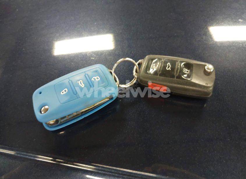 Photo 11 of 2013 Volkswagen Passat 2.5L SE (VIN 1VWBP7A36DC037819)