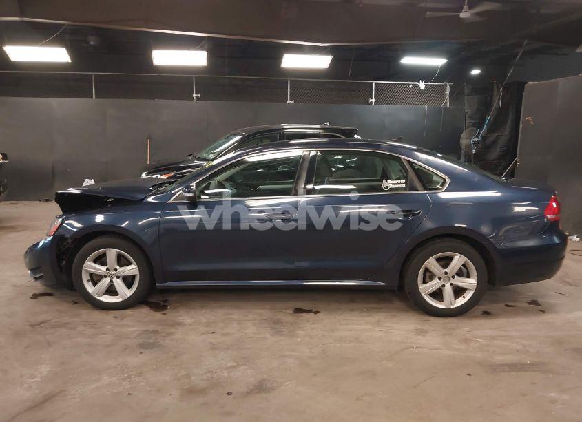 Photo 14 of 2013 Volkswagen Passat 2.5L SE (VIN 1VWBP7A36DC037819)