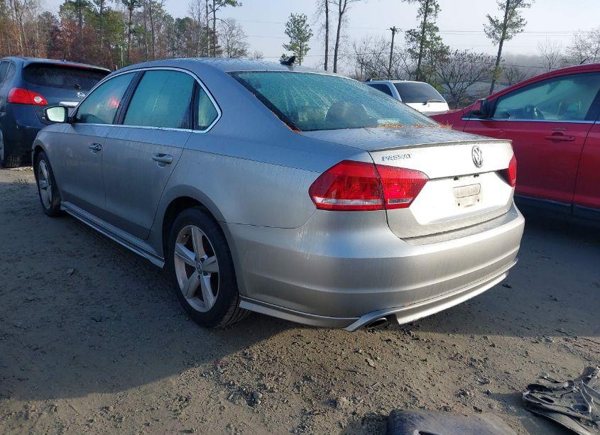 Photo 3 of 2013 Volkswagen Passat 2.5L SE (VIN 1VWBP7A36DC054538)