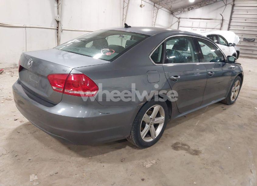 Photo 4 of 2013 Volkswagen Passat 2.5L SE (VIN 1VWBP7A36DC090729)