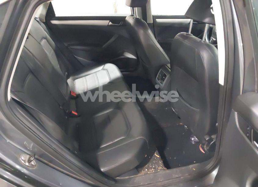 Photo 8 of 2013 Volkswagen Passat 2.5L SE (VIN 1VWBP7A36DC090729)