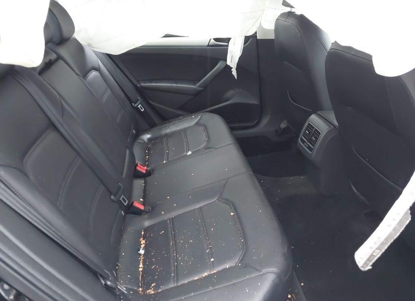 Photo 8 of 2013 Volkswagen Passat 2.5L SE (VIN 1VWBP7A36DC096319)