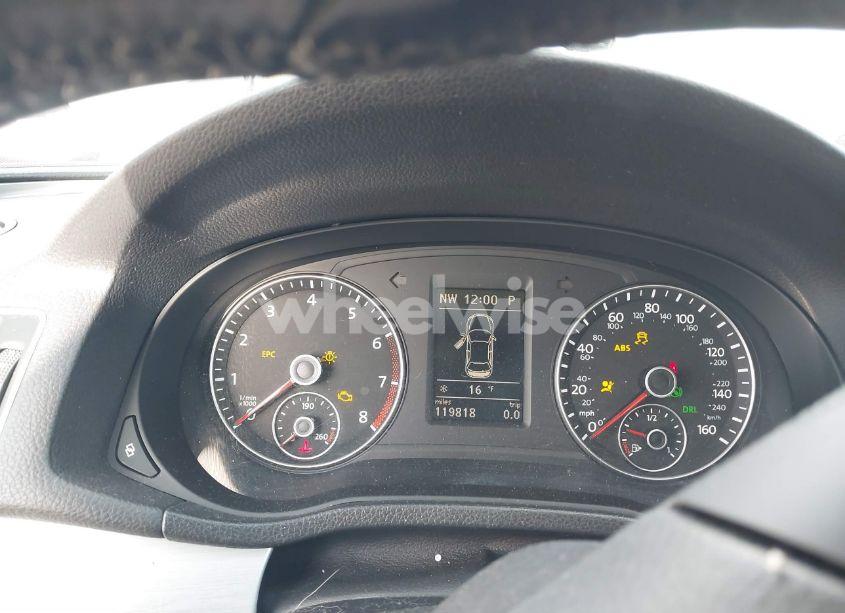 Photo 7 of 2012 Volkswagen Passat 2.5L SE (VIN 1VWBP7A37CC009431)