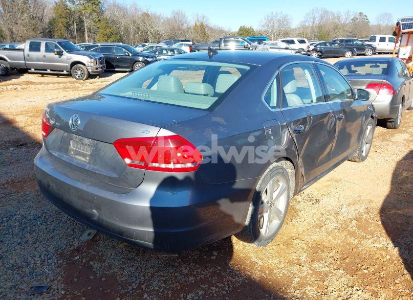 Photo 4 of 2012 Volkswagen Passat 2.5L SE (VIN 1VWBP7A37CC013754)