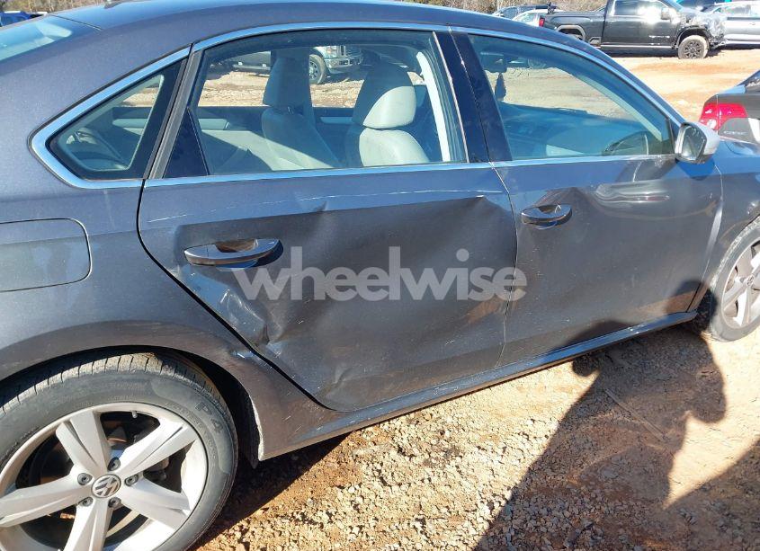 Photo 6 of 2012 Volkswagen Passat 2.5L SE (VIN 1VWBP7A37CC013754)
