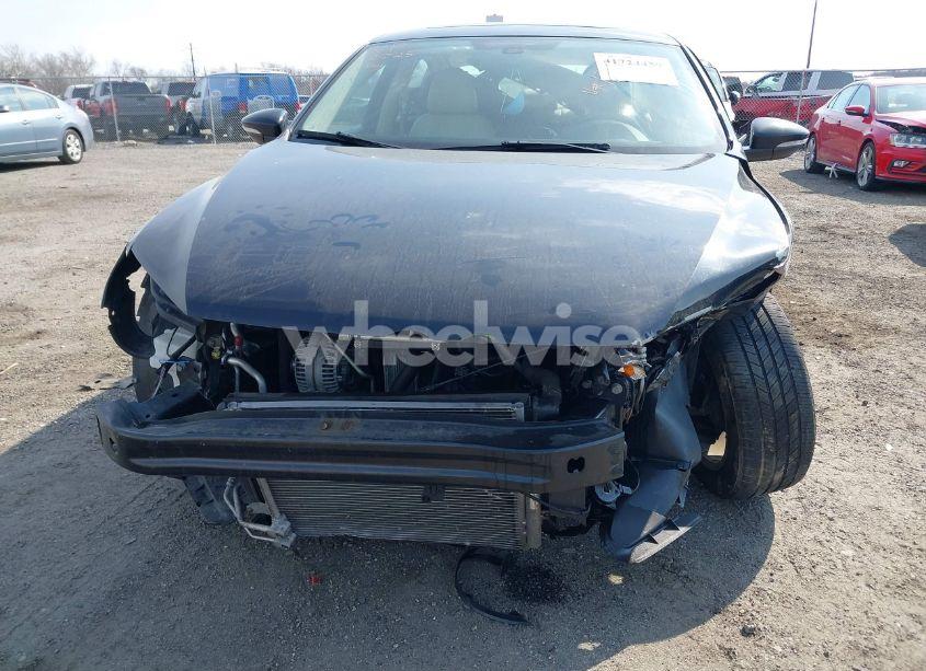 Photo 6 of 2012 Volkswagen Passat 2.5L SE (VIN 1VWBP7A37CC021336)