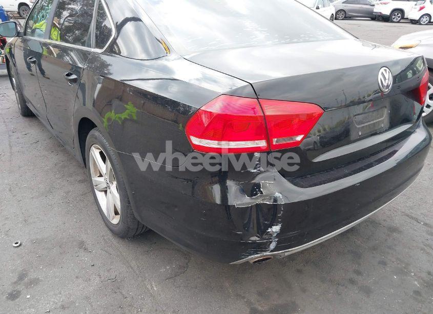 Photo 13 of 2012 Volkswagen Passat 2.5L SE (VIN 1VWBP7A37CC095307)