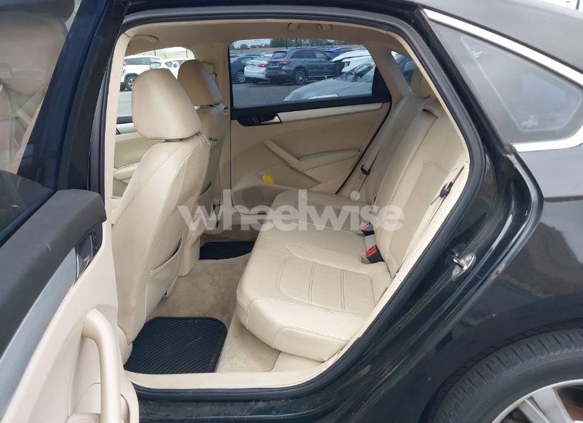 Photo 8 of 2012 Volkswagen Passat 2.5L SE (VIN 1VWBP7A37CC095307)