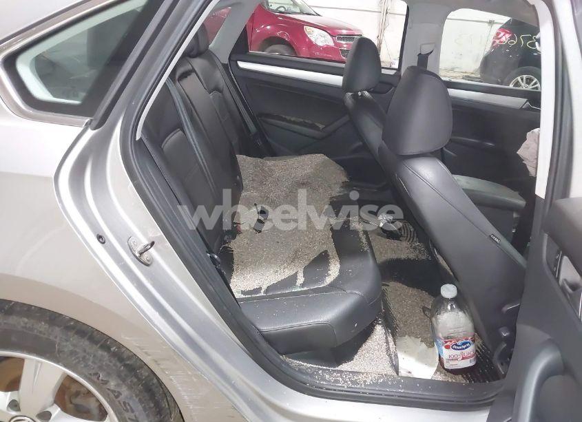 Photo 8 of 2013 Volkswagen Passat 2.5L SE (VIN 1VWBP7A37DC058288)