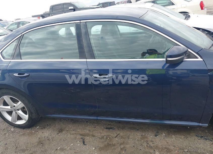 Photo 13 of 2013 Volkswagen Passat 2.5L SE (VIN 1VWBP7A37DC097561)