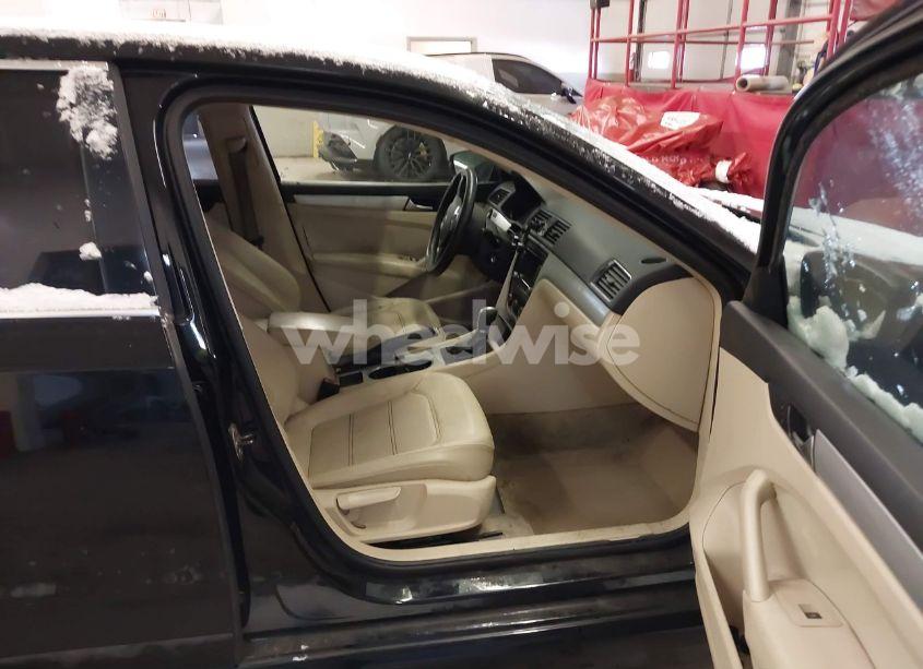 Photo 5 of 2013 Volkswagen Passat 2.5L SE (VIN 1VWBP7A37DC113595)